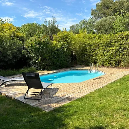 De Nichee Dans La Garrigues, A 10 Minutes D'avignon Willa